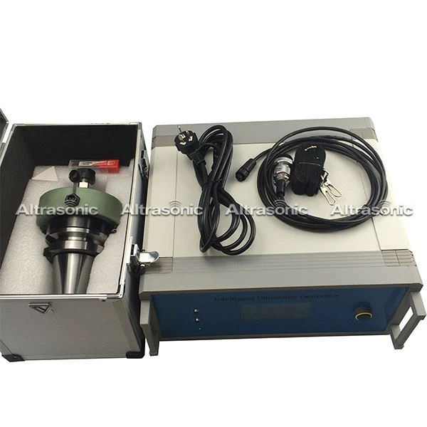 Perforadora per ultrasons de 20 KHz / fresadora per girar i rectificar de forma flexible la connectivitat a l'ordinador del PC